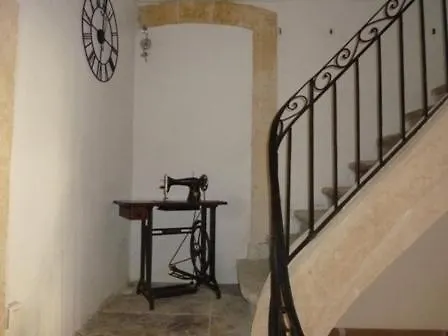 Apartment Centre Historique Place Jean Jaures Climatise 6 Couchages Avec Parking Montpellier