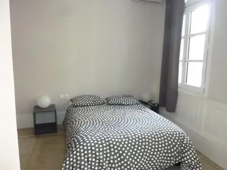 Centre Historique Place Jean Jaures Climatise 6 Couchages Avec Parking مونبيلييه