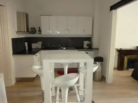 شقة Centre Historique Place Jean Jaures Climatise 6 Couchages Avec Parking