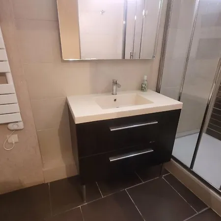 Centre Historique Place Jean Jaures Climatise 6 Couchages Avec Parking شقة