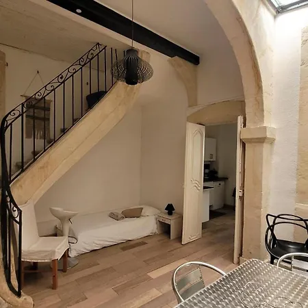 Daire Centre Historique Place Jean Jaures Climatise 6 Couchages Avec Parking *